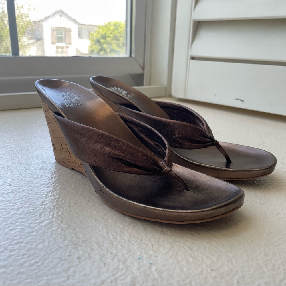 Cork wedge sandals